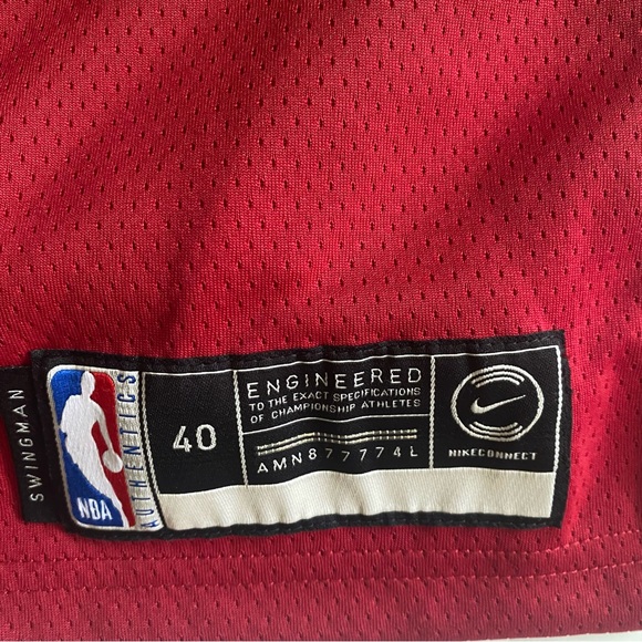 Dwane Wade Miami Heat Basketball Jersey Size Small Men (2 for $70) - Picture 6 of 8